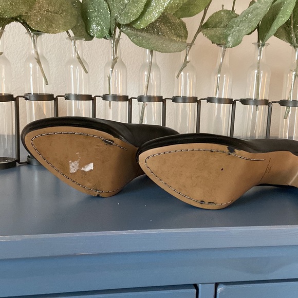 Halogen Heels- Black - Picture 4 of 4